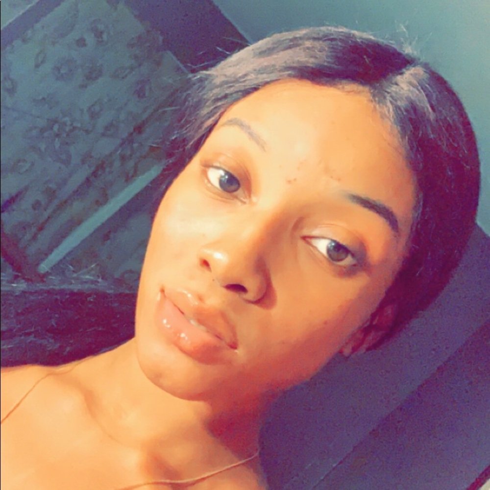 Meet your Posher, Qiel